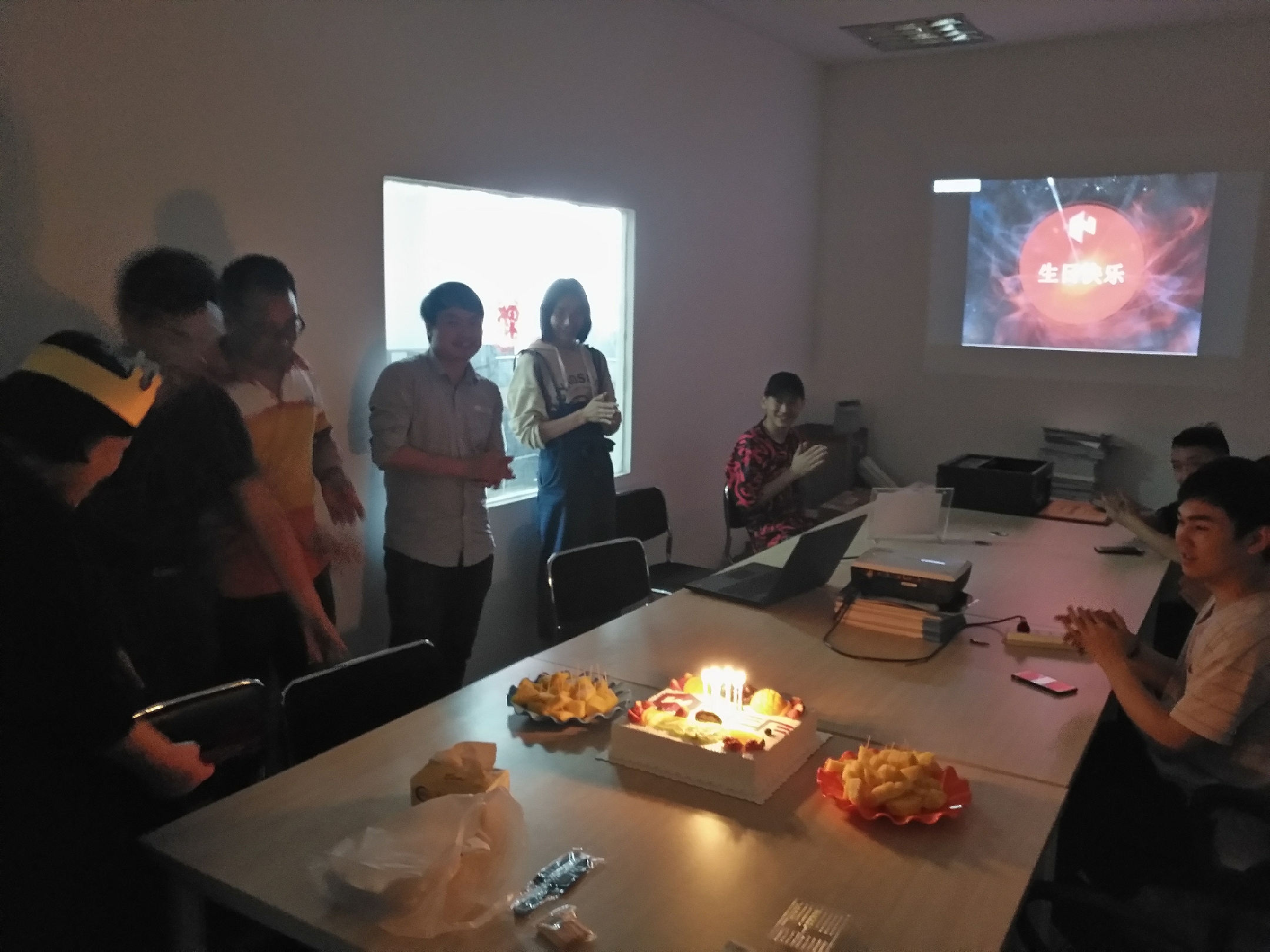 重庆万���U�技有限公司丑֊�四月生日�?></a></dt>
<dd>
<h3><a href=